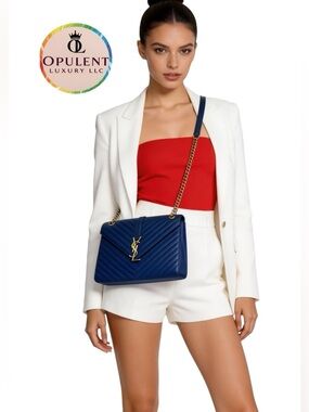 20-26 Saint Laurent Navy Quilted Leather Shoulder Bag with Gold Hardware
